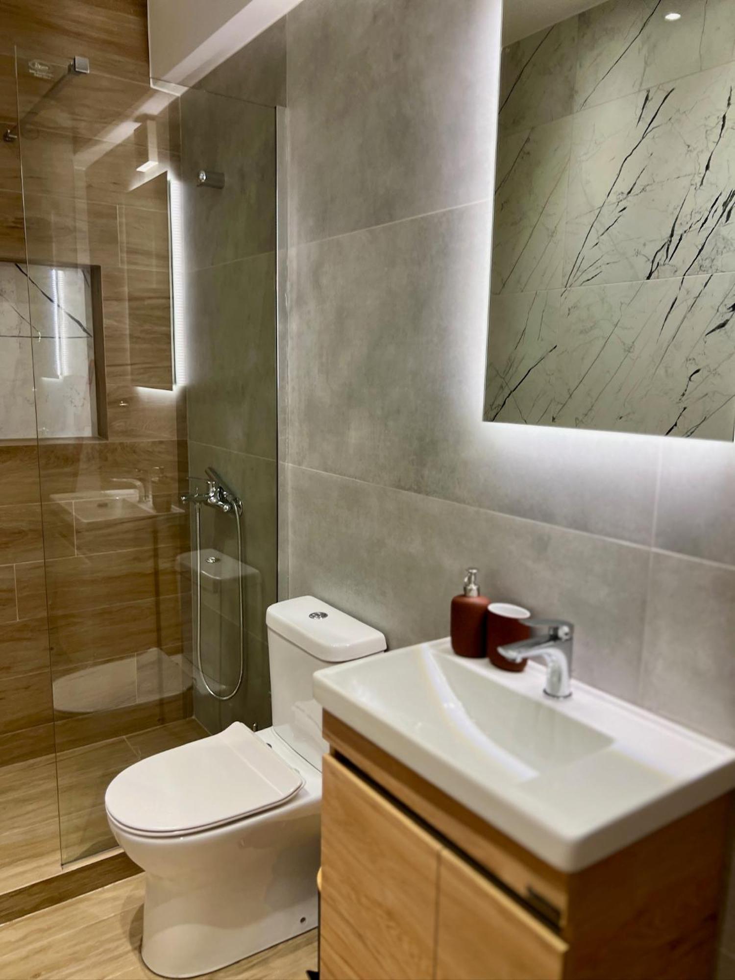 Yourathens-jack, Urban Stylish With Shaded Balcony Near Kolonaki, Center Apartment Athens
