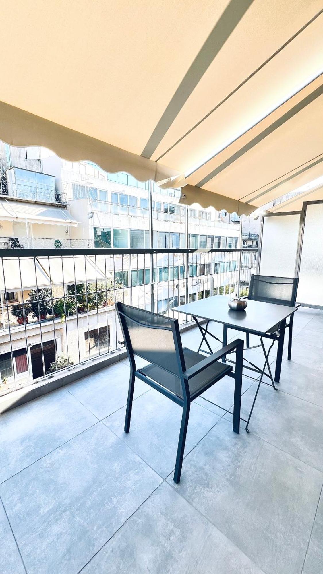 Apartment Yourathens-jack, Urban Stylish With Shaded Balcony Near Kolonaki, Center Athens